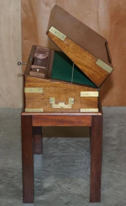Bureau à pente militaire d'époque victorienne en bois dur