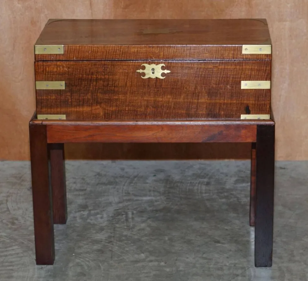 Bureau à pente militaire d'époque victorienne en bois dur
