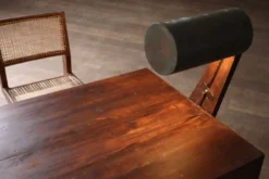 Bureau Pierre Jeanneret avec lampe intégrée, Chandigarh, années 1950