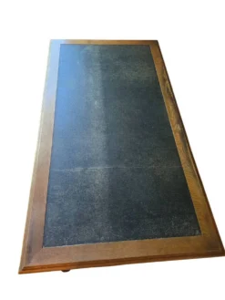 Bureau plat ancien en chêne et cuir noir, style Louis-Philippe