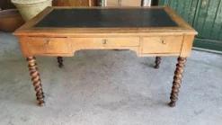 Bureau plat a 3 tiroirs louis philippe du xix ème siecle