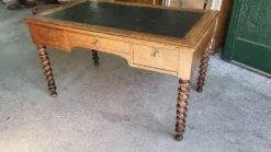 Bureau plat a 3 tiroirs louis philippe du xix ème siecle