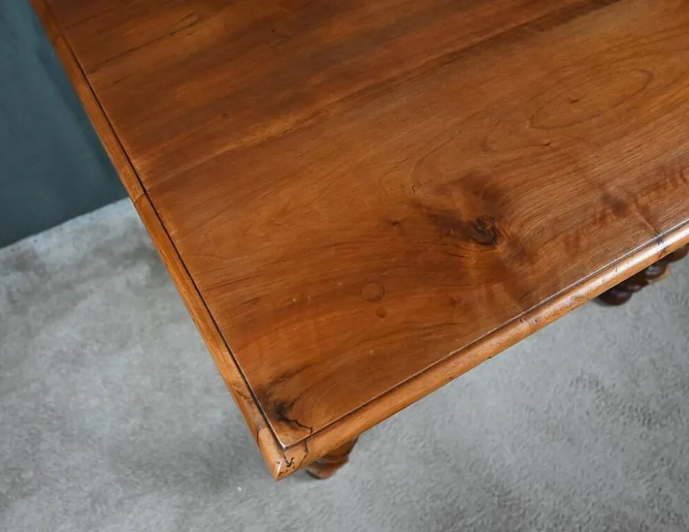 Bureau Plat en Noyer, style Louis Philippe – Fin XIXe