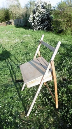 Bureau pliable pour enfant