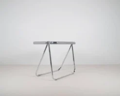 Bureau pliant 'Platone' de Giancarlo Piretti pour Castelli, années 1970.