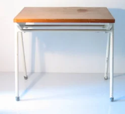 Bureau pour enfants de Willy Van Der Meeren des années 1960