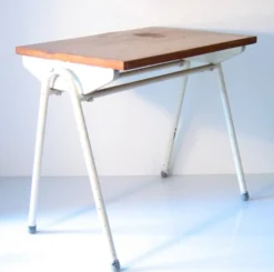 Bureau pour enfants de Willy Van Der Meeren des années 1960