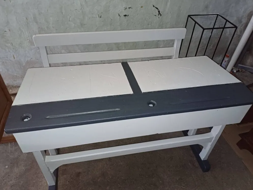 Bureau pupitre d'école