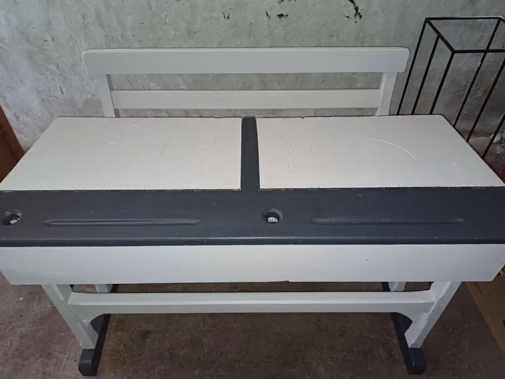 Bureau pupitre d'école