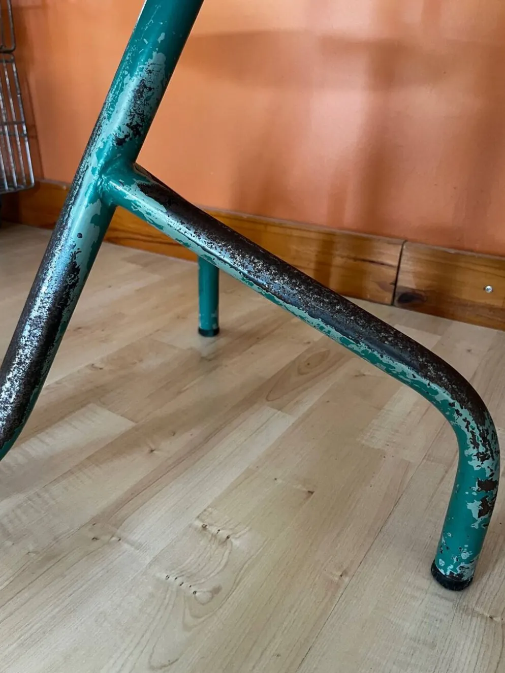 Bureau pupitre d’école années 50