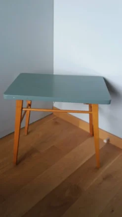 Bureau pupitre enfant pieds compas