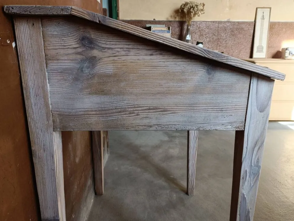 Bureau pupitre rénové