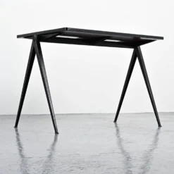 Bureau Pyramide par Wim Rietveld, circa 1960