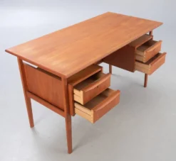 Bureau scandinave double face en teck de Gunnar Nielsen