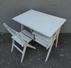 bureau scandinave pieds compas pour enfant