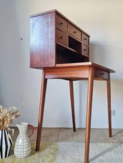 Bureau scandinave pieds compas vintage