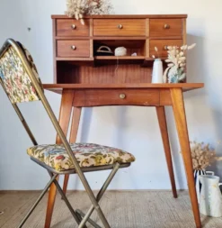 Bureau scandinave pieds compas vintage