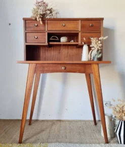 Bureau scandinave pieds compas vintage