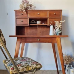 Bureau scandinave pieds compas vintage