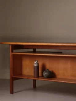 Bureau scandinave vintage