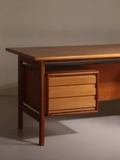 Bureau scandinave vintage
