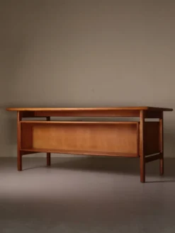 Bureau scandinave vintage