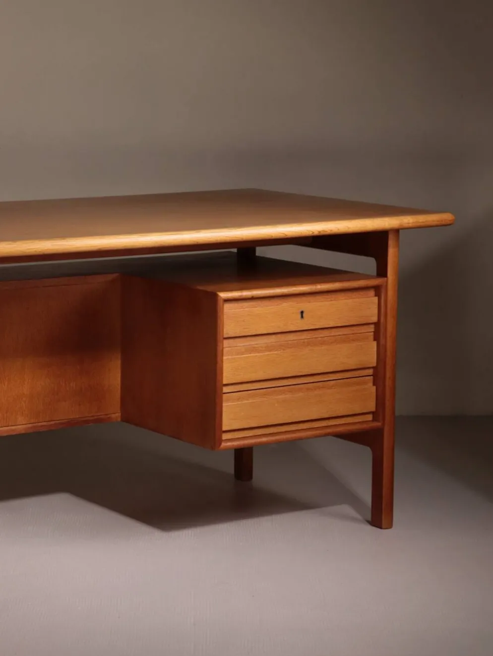 Bureau scandinave vintage