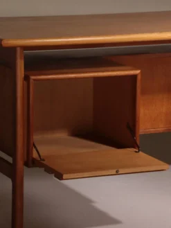 Bureau scandinave vintage