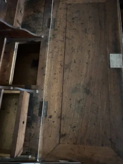 Bureau scriban patiné