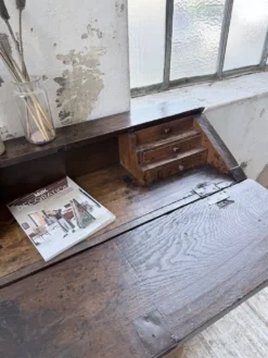 Bureau secrétaire chêne art populaire XIXème