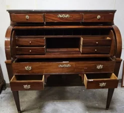 Bureau, secrétaire à cylindre en acajou, style Louis XVI