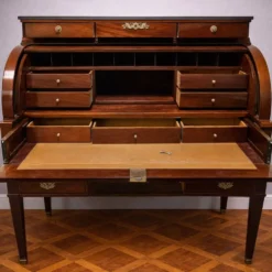 Bureau, secrétaire à cylindre en acajou, style Louis XVI