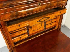 Bureau secrétaire en chêne et acajou Biedermeier vintage bien fait, 1860
