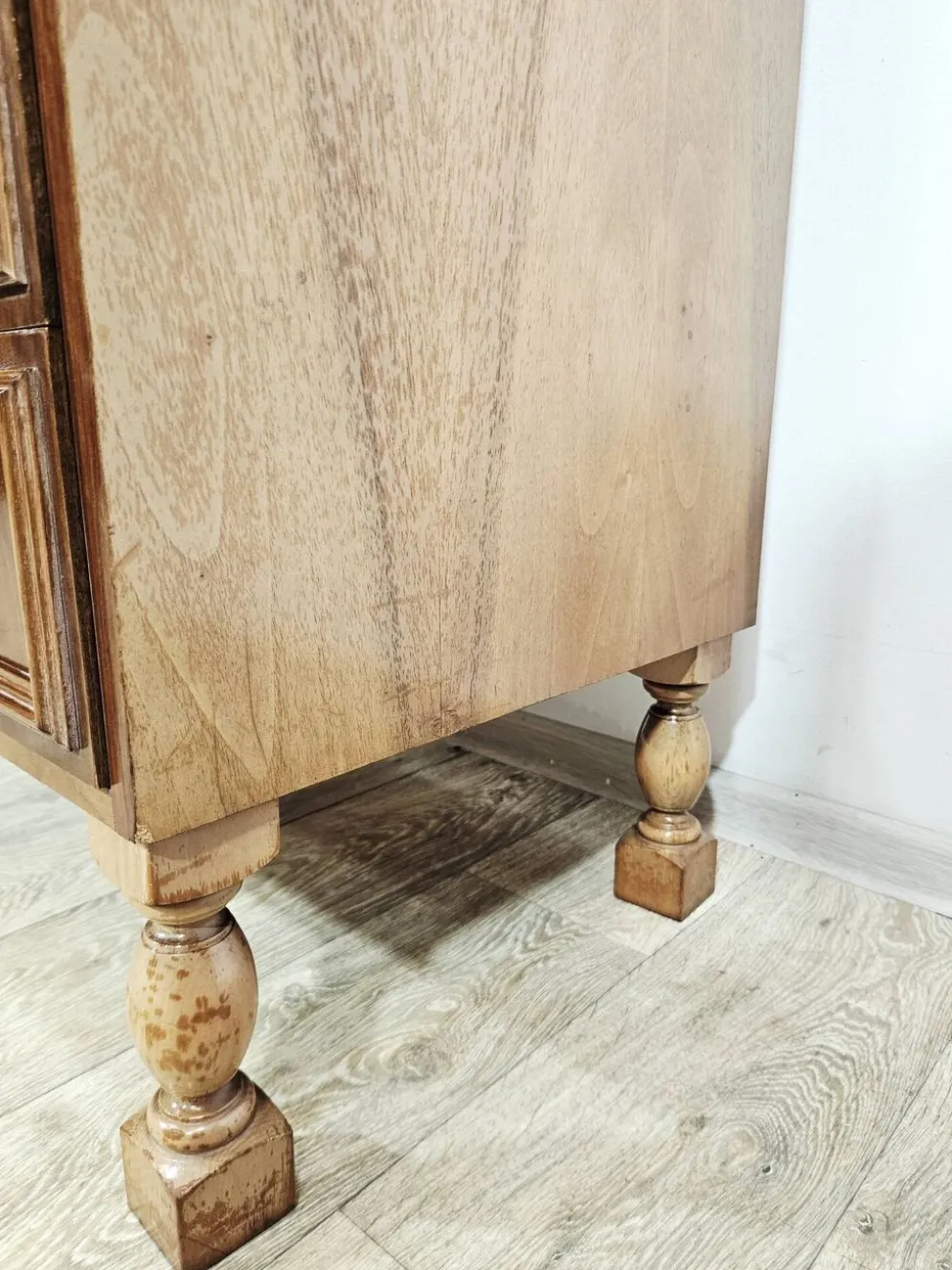 Bureau, secrétaire en noyer avec rouleau, années 1970