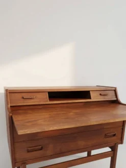 Bureau secrétaire par Arne Wahl Iversen pour Vinde Møbelfabrik