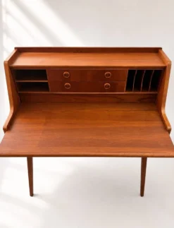 Bureau secrétaire par Svensk Möbelindustri