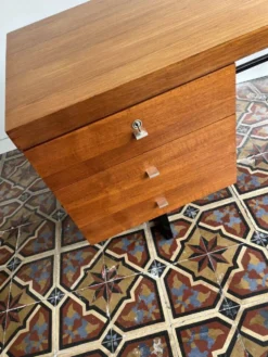 Bureau 'Standard', Pierre Guariche pour Meurop (Belgique)