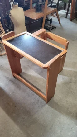 Bureau à système pliant pour enfant , vintage 1970