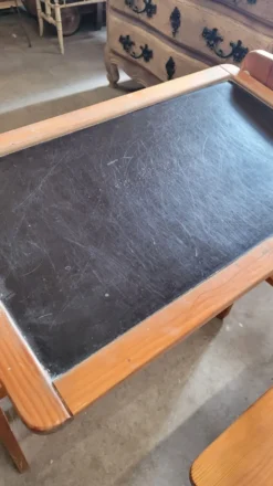Bureau à système pliant pour enfant , vintage 1970