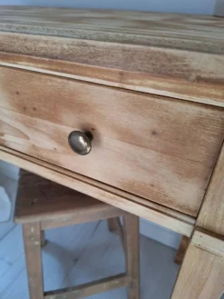 Bureau / Table d'appoint / Console en bois massif de style Louis-Philippe
