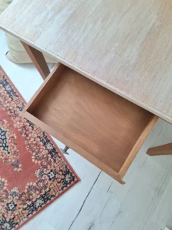 Bureau / Table d'appoint en bois de ferme style campagne