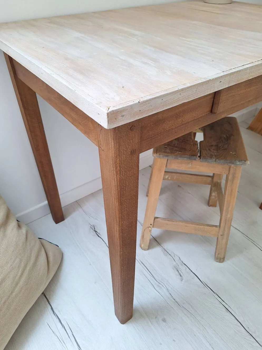 Bureau / Table d'appoint en bois de ferme style campagne