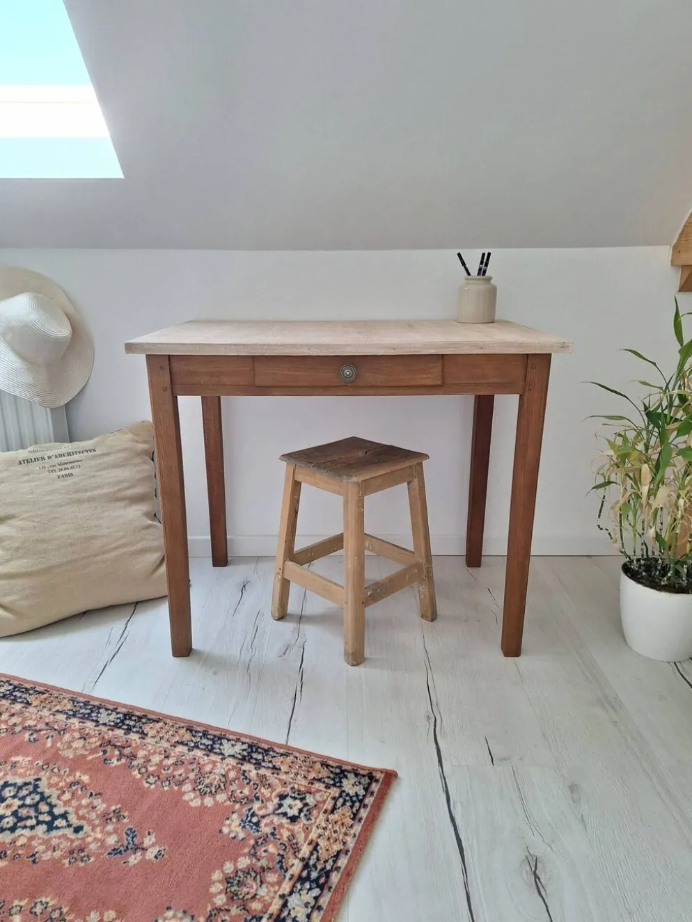 Bureau / Table d'appoint en bois de ferme style campagne