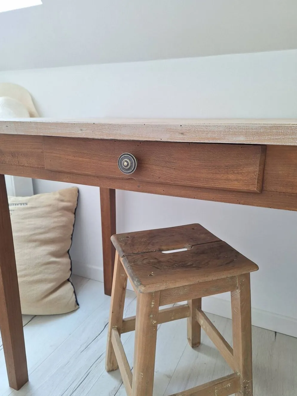 Bureau / Table d'appoint en bois de ferme style campagne