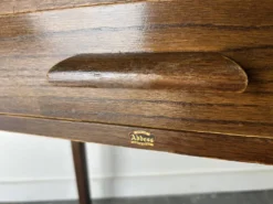 Bureau, table d'écriture en chêne vintage 'Abbess', années 1950-60