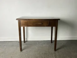 Bureau, table d'écriture en chêne vintage 'Abbess', années 1950-60