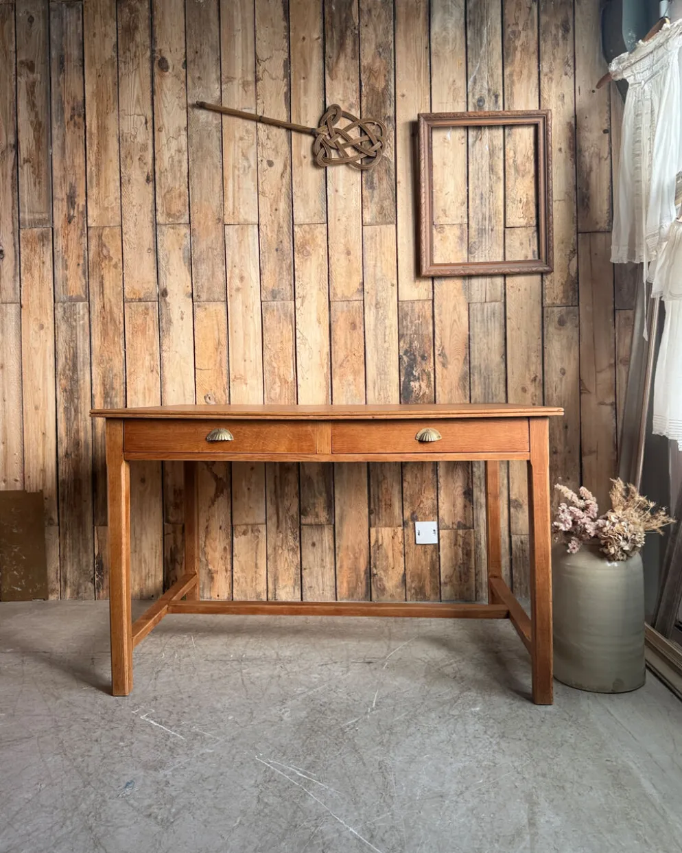 Bureau / table-à-manger en chêne des années 50 (rénovée)