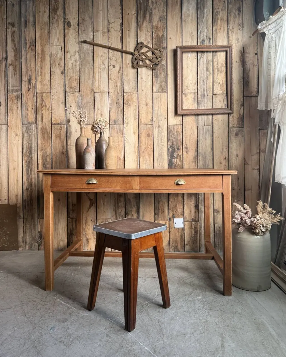 Bureau / table-à-manger en chêne des années 50 (rénovée)