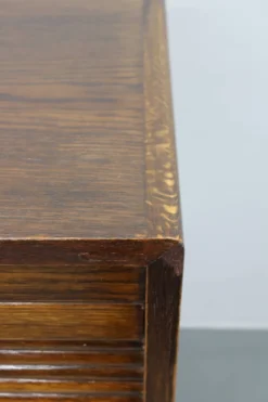 Bureau à tambour en bois des années 1950