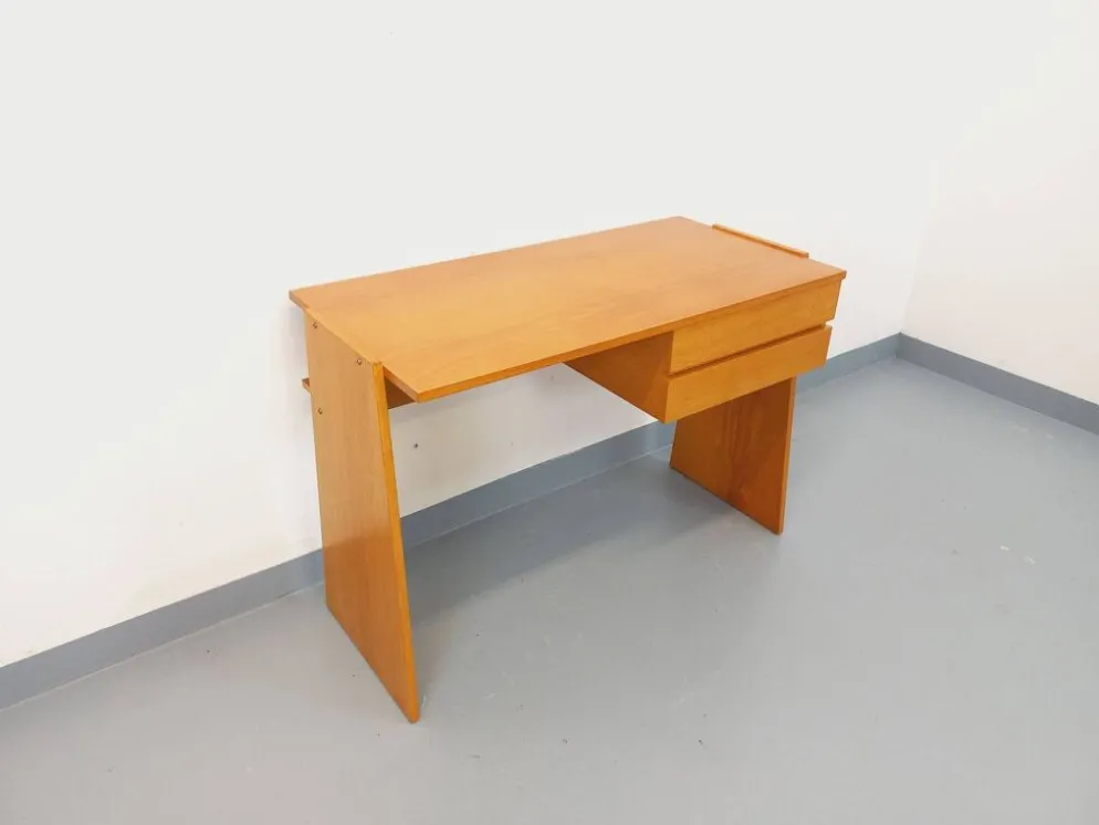 Bureau trapèze double-face vintage en bois de chêne des années 60